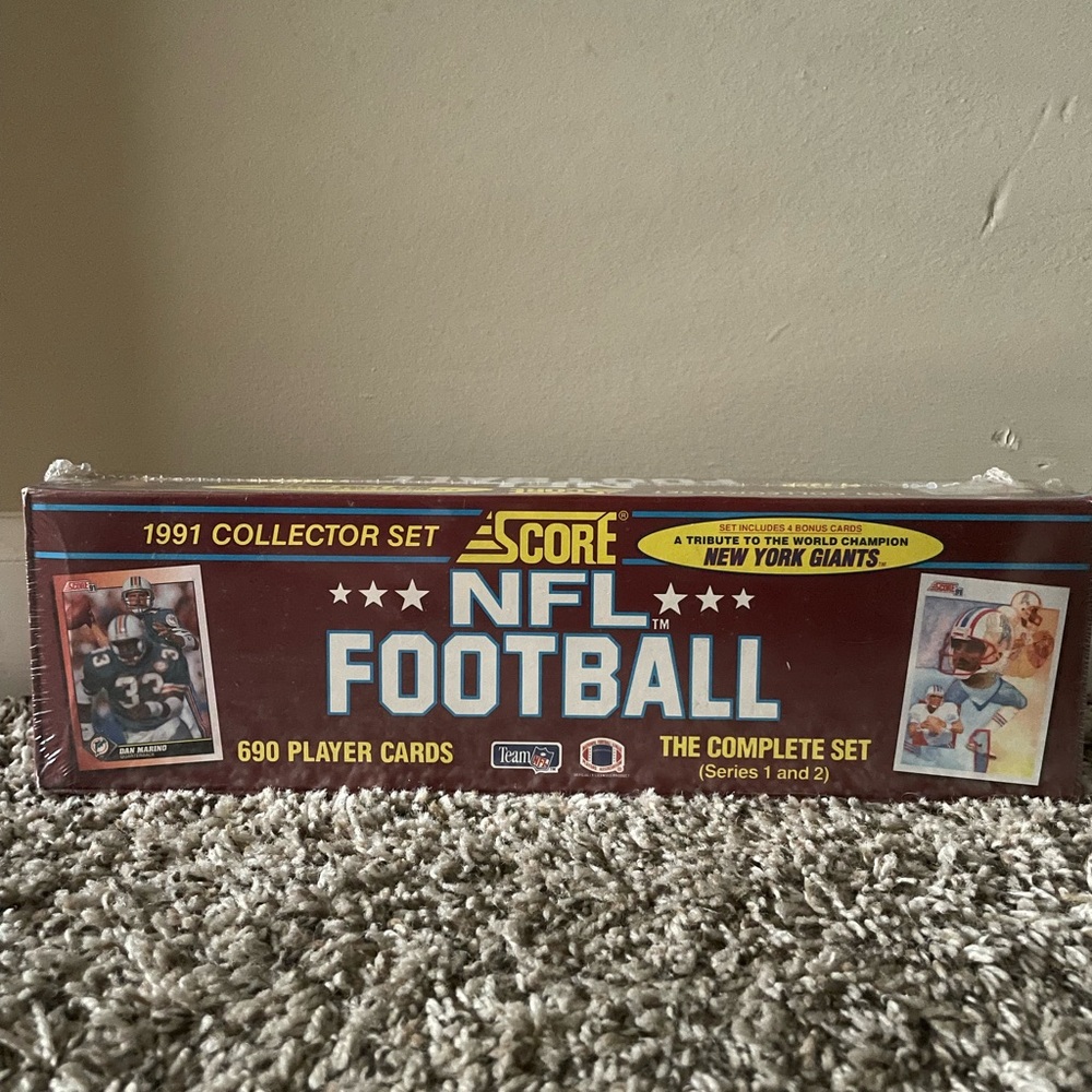 NFL 1991 Collectible Cards